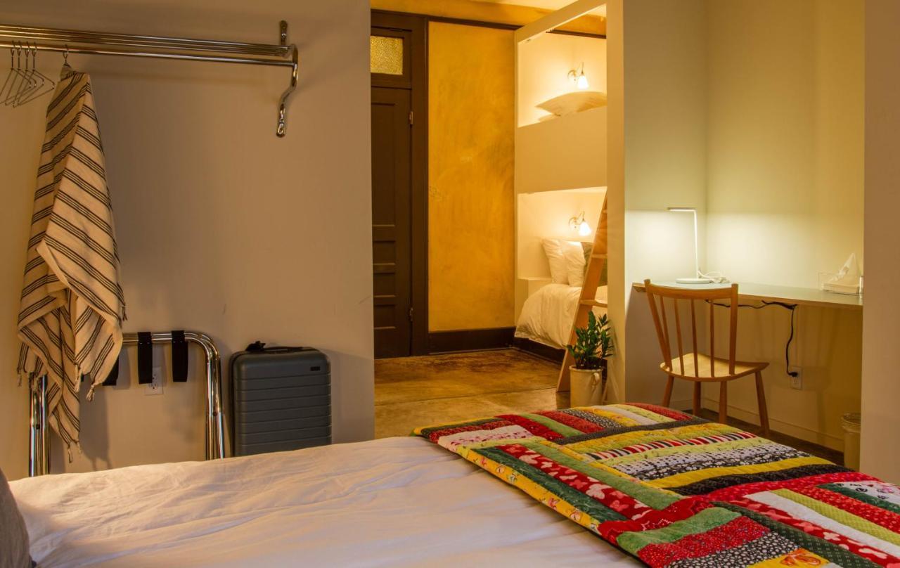 Travelers Hotel 클라크스데일 외부 사진